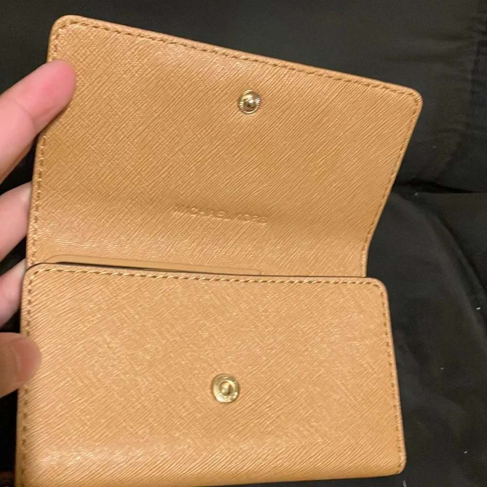 Michael Kors wristlet/phone case - Picture 14 of 17
